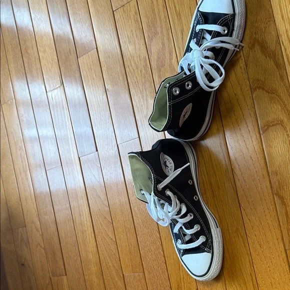 NWOT Converse Black and White High-Top Canvas Sneakers - Picture 2 of 5